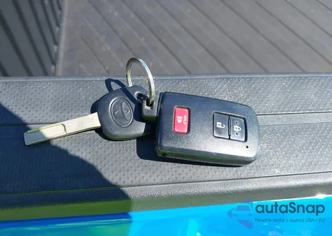 2020 Toyota Tacoma Trd Sport z USA, uszkodzony, nr VIN 3TYSZ5AN5LT000958